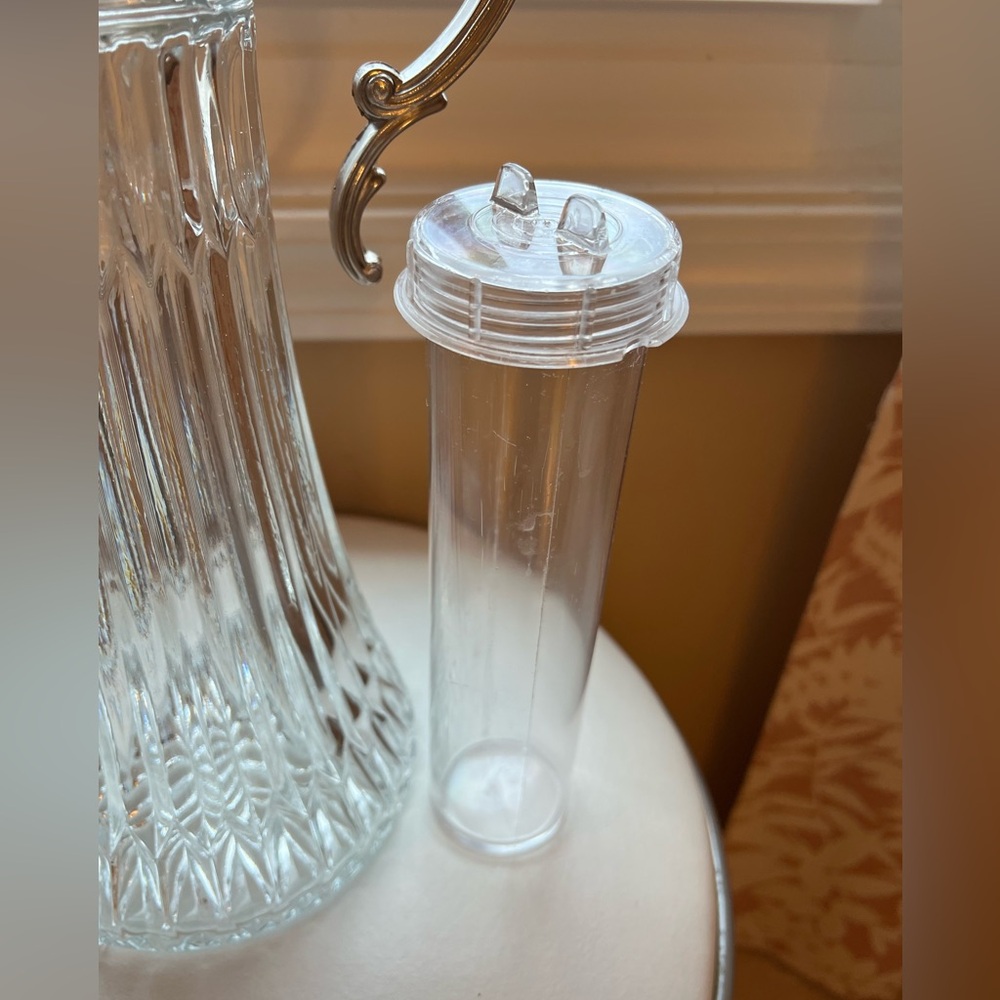 Vintage Wine/Water Decanter - Picture 5 of 7